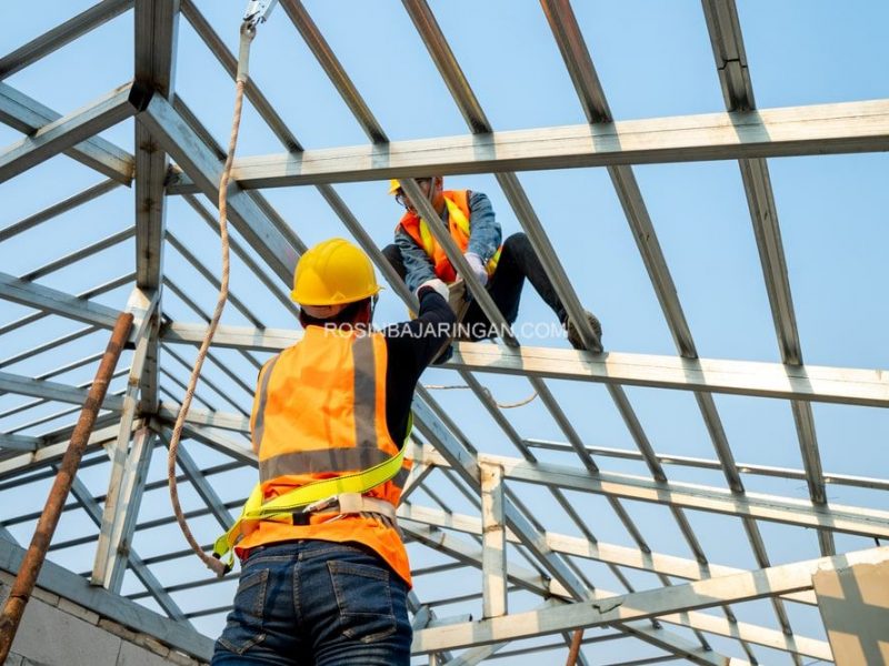 renovasi jasa pasang atap baja ringan 12-min